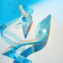 Aldo Glassslipper Pillow Walk ☁️