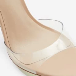 Aldo Bossis Pillow Walk ☁️