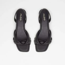 Aldo Pillow Walk ☁️ Buttercupp