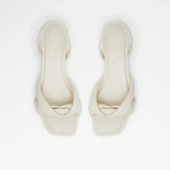 Aldo Pillow Walk ☁️ Buttercupp