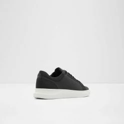 Aldo Caecien Trainers