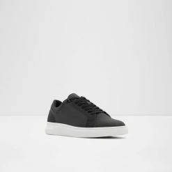 Aldo Caecien Trainers