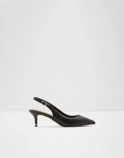 Aldo Carabedar Pillow Walk ☁️