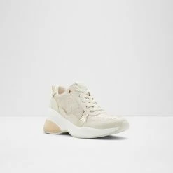 Aldo Pillow Walk ☁️ Cerina