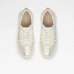 Aldo Pillow Walk ☁️ Cerina