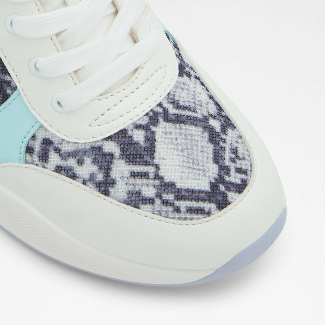 Aldo Pillow Walk ☁️ Cerina