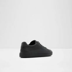 Aldo Dereck Trainers