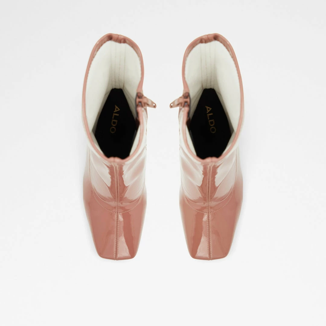 Aldo Pillow Walk โ๏ธ Fidella