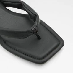 Aldo Gisela Pillow Walk ☁️