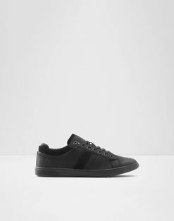 Aldo Koisen Trainers