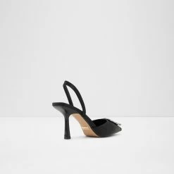 Aldo Lareine Pillow Walk ☁️