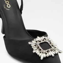 Aldo Lareine Pillow Walk ☁️