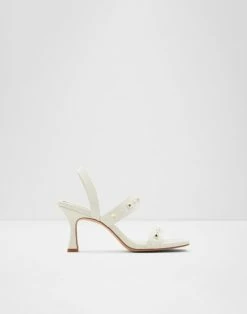 Aldo Pillow Walk ☁️ Louella