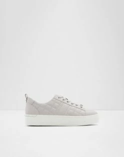 Aldo Meadow Pillow Walk ☁️