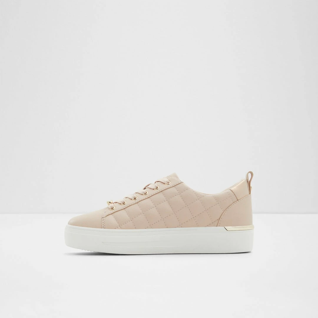 Aldo Meadow Pillow Walk ☁️