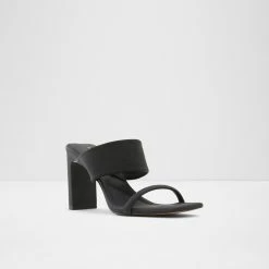 Aldo Meatha Pillow Walk ☁️