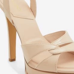 Aldo Pillow Walk ☁️ Ocoewan