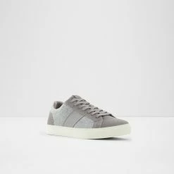 Aldo Pondia Trainers