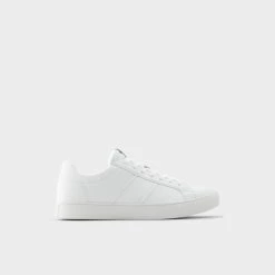 Aldo Pondia Trainers