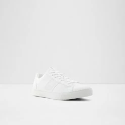 Aldo Pondia Trainers
