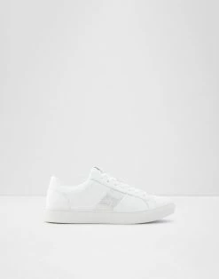 Aldo Pondia Trainers
