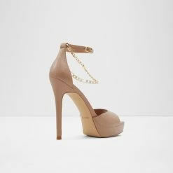 Aldo Prisilla Pillow Walk ☁️