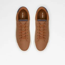 Aldo Romero Trainers