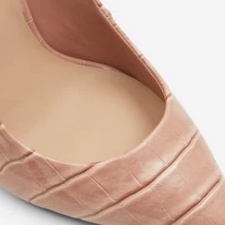 Aldo Pillow Walk ☁️ Stessy_