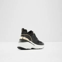 Aldo Pillow Walk ☁️ Thaliri