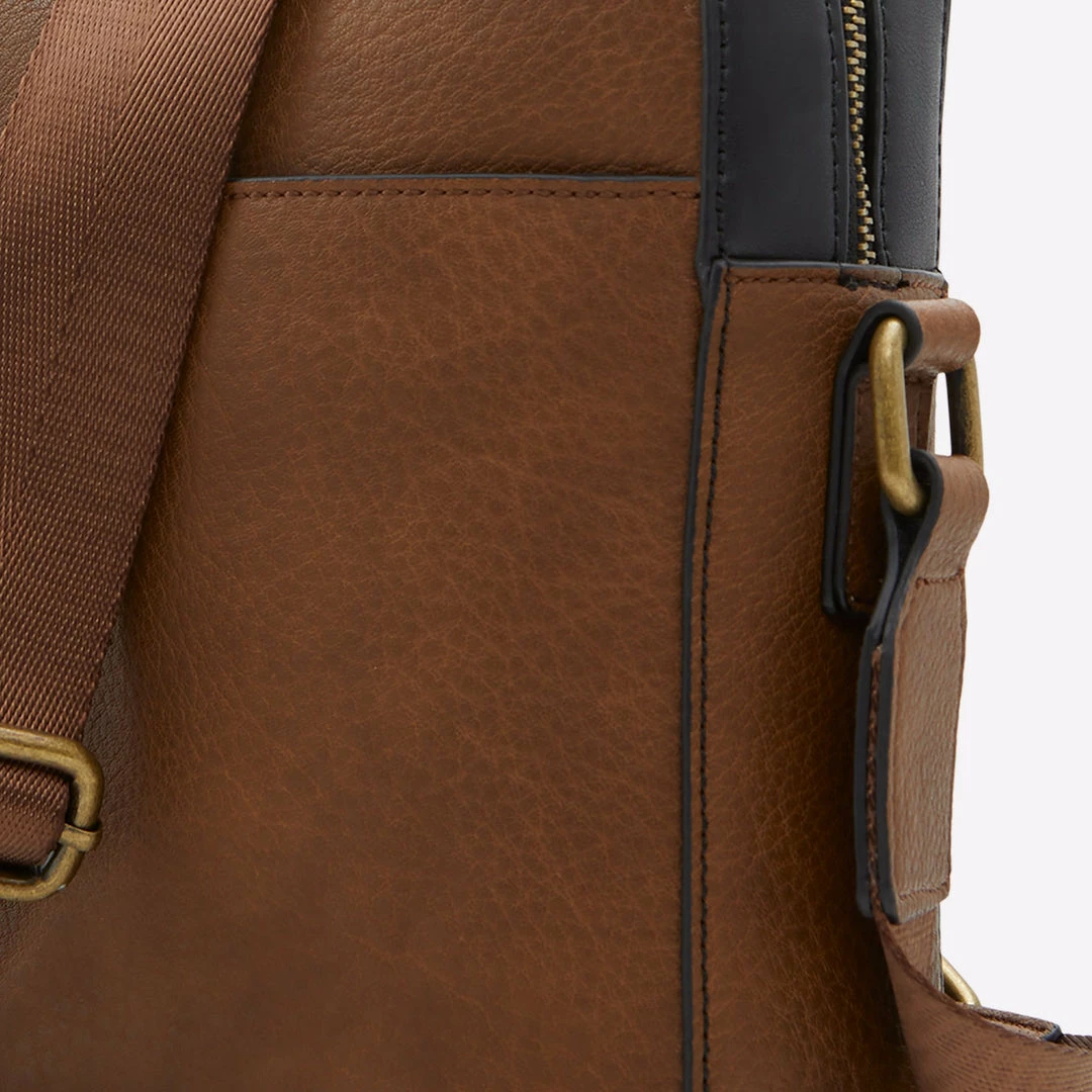 Aldo Tuomas Accessories