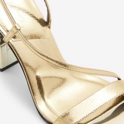 Aldo Vermeil Pillow Walk ☁️