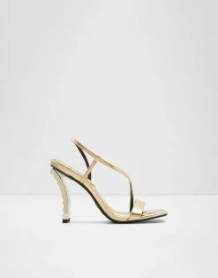 Aldo Vermeil Pillow Walk ☁️