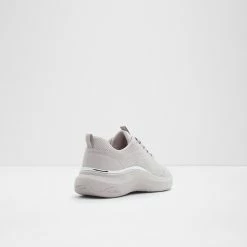 Aldo Willo Pillow Walk ☁️